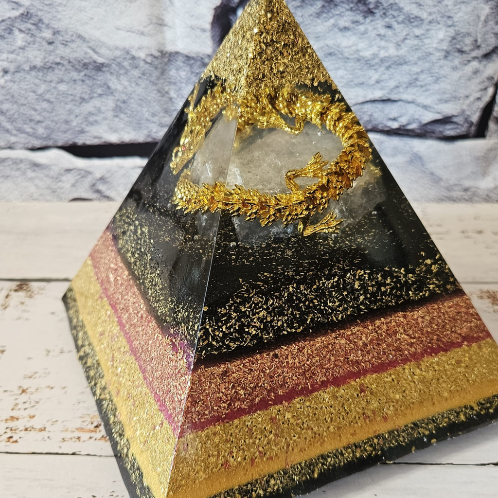 Dragon Protection Orgonite Pyramid – Quartz & Gold Energy
