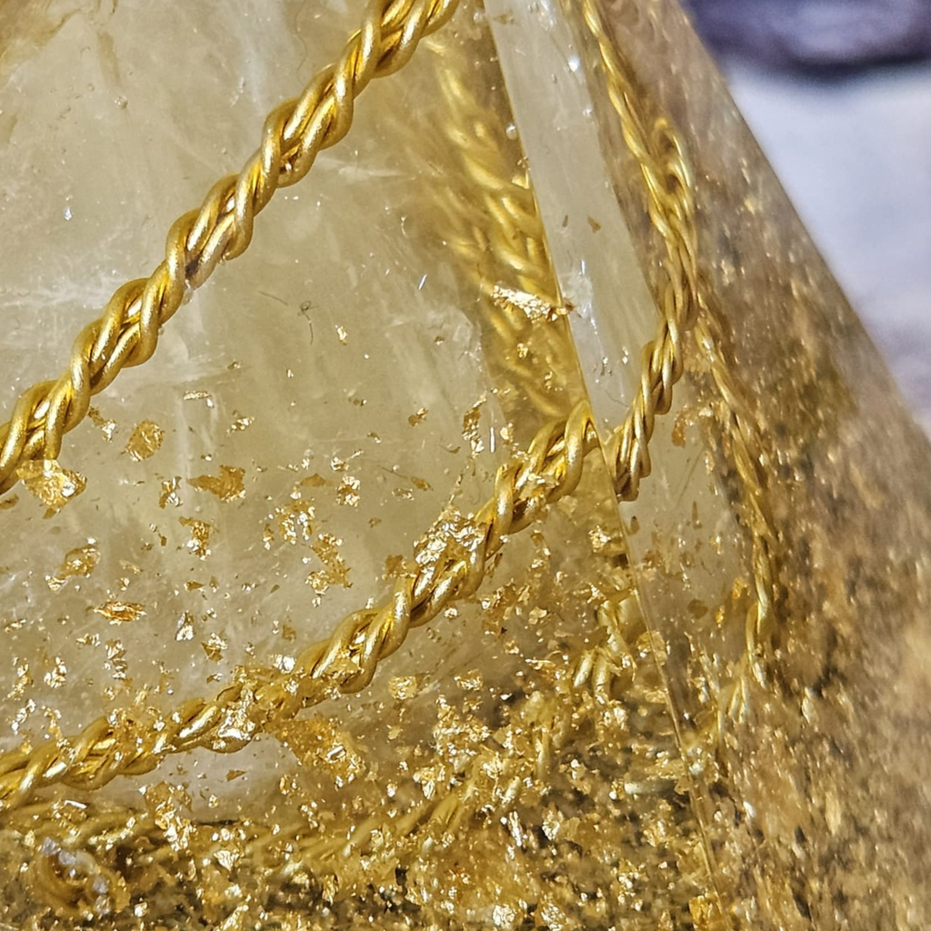 Abundance Orgonite Pyramid – Citrine & Gold Leaf