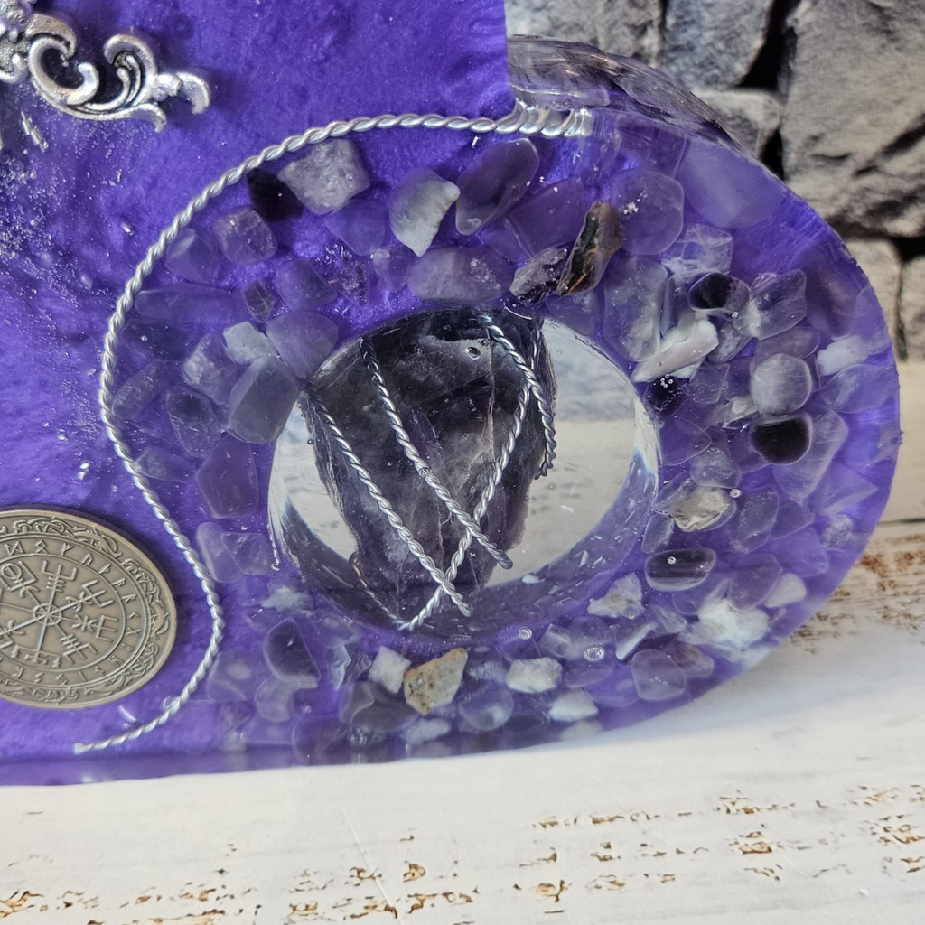 Purple Guardian Heart – Amethyst Orgonite Charging Plate